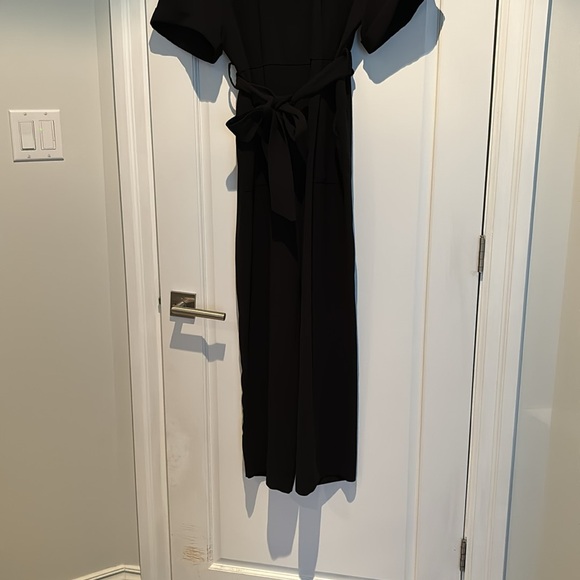 Size Large black belted jumpsuit from Zara - Picture 3 of 5